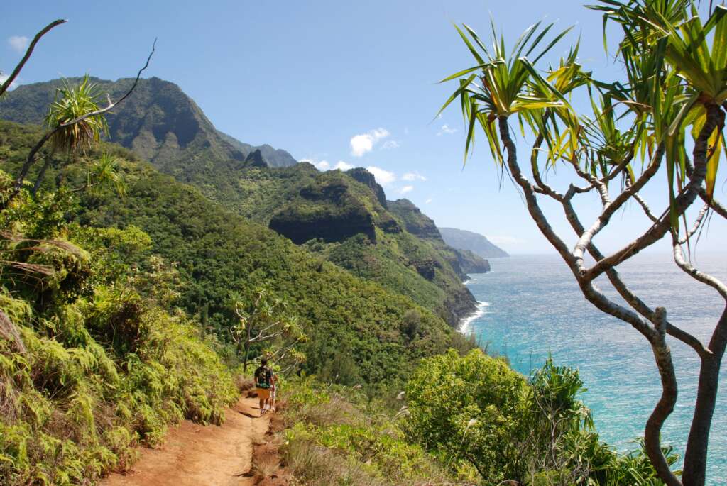 100 Incredible Hiking Trails You Need to Experience hiking trails 1